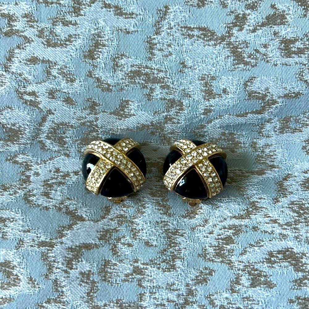 Black and Gold Rhinestone Clip on Round Earrings